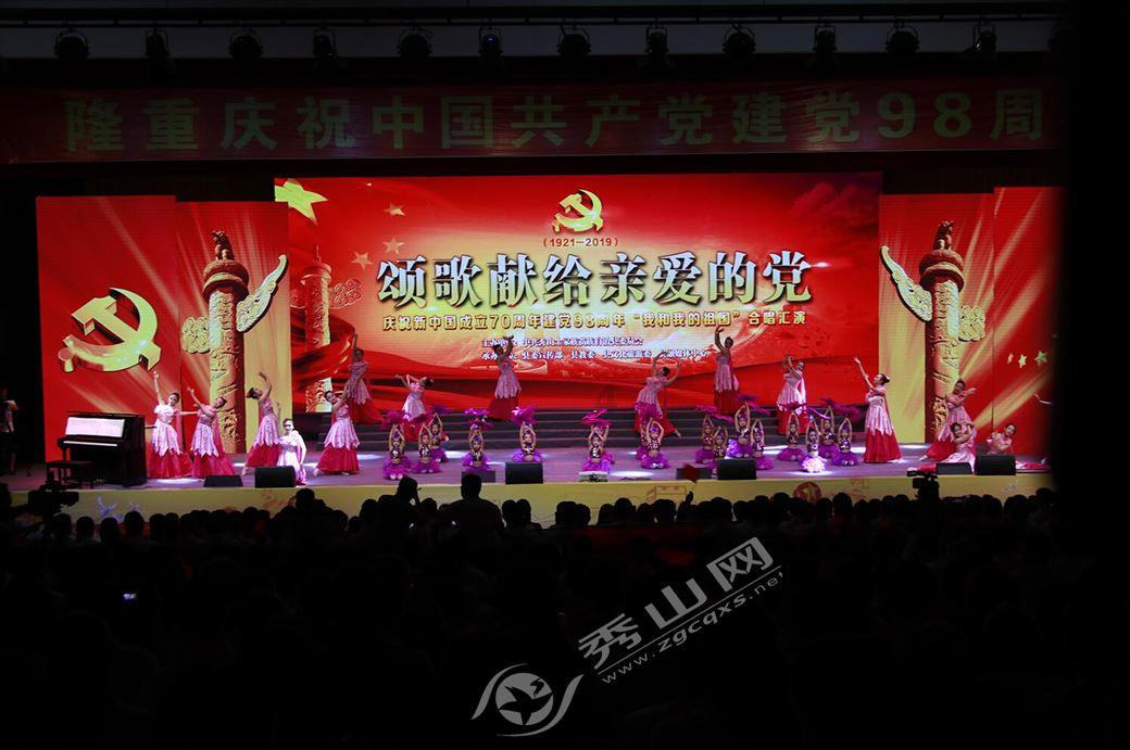 尺寸最大的华为P系列旗舰！P70屏幕曝光